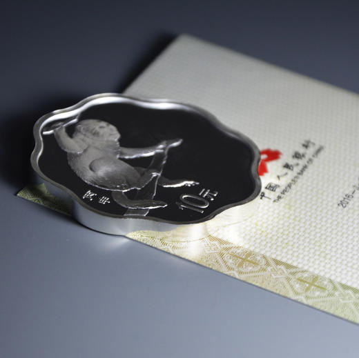 猴年纪念银币！梅花型，发行量极少 商品图1