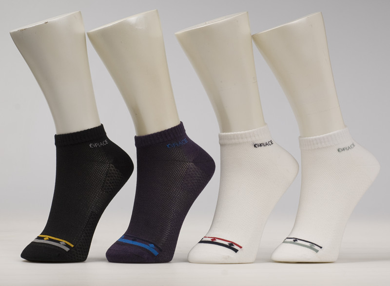 本公司是洁丽雅品牌(授权)潍坊代理商 经营 洁丽雅毛巾 内裤 袜子