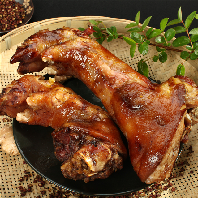 骅楠皇木腊肉腊猪蹄