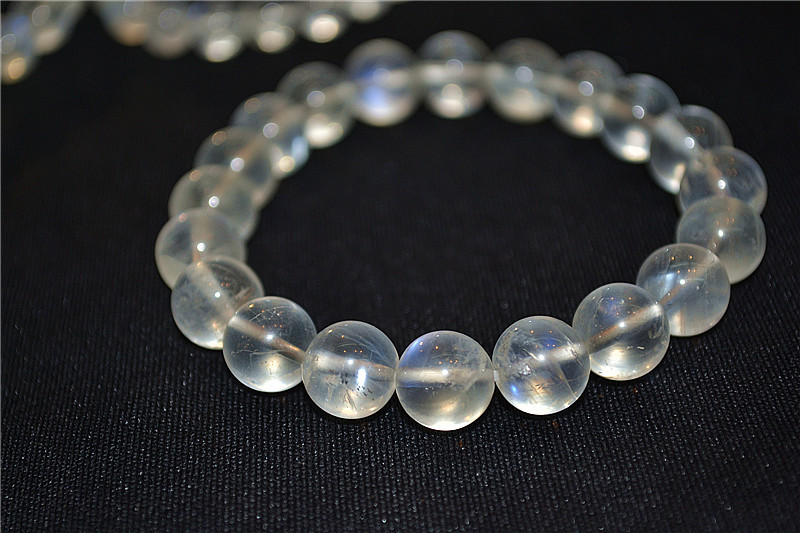 5a级玻璃体天然月光石手链 斯里兰卡冰种强蓝光闪烁