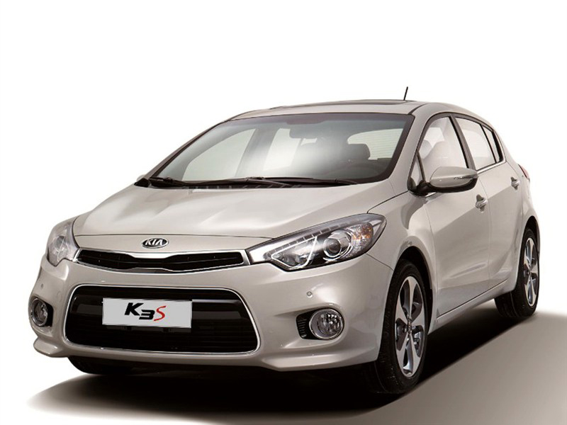 起亚k3s·订金(10.18-14.38万)