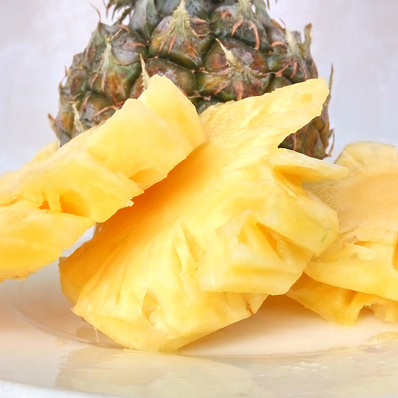 越南进口小菠萝 河口菠萝 泰国迷你小菠萝 送削