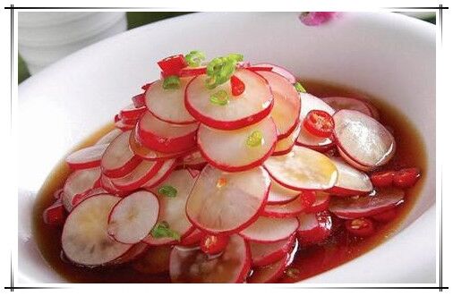 凉拌水萝卜(重庆酸辣粉)