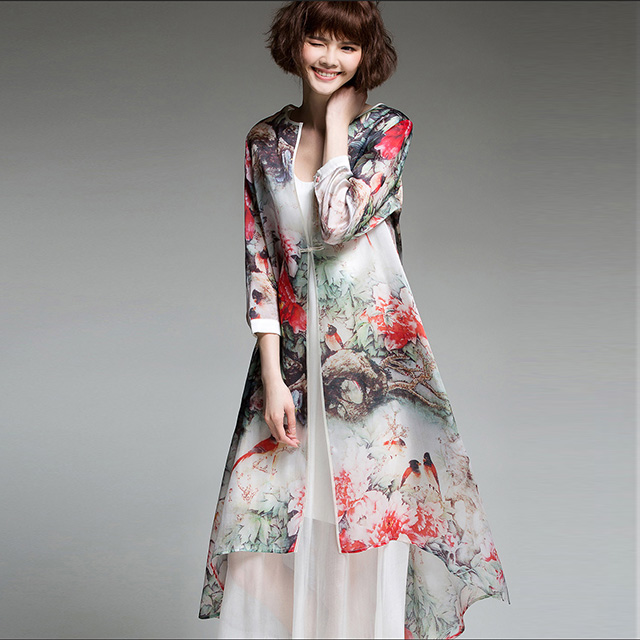 欧根纱印花盘扣长披衫