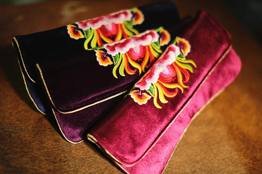 山谷居民品牌时尚苗绣手包/钱包 - 瑞萱 商品图5