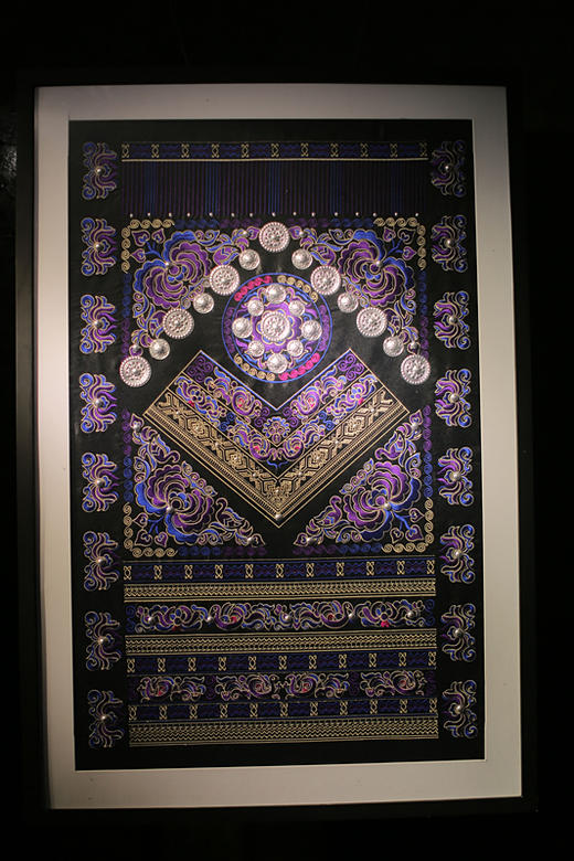 山谷居民品牌时尚苗绣壁画 - 万物生（不含边框） 商品图1