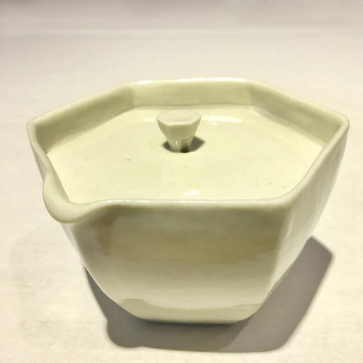 安藤雅信 代表作品白瓷&amp;花型 看似古拙随意却是精心设计 商品图2