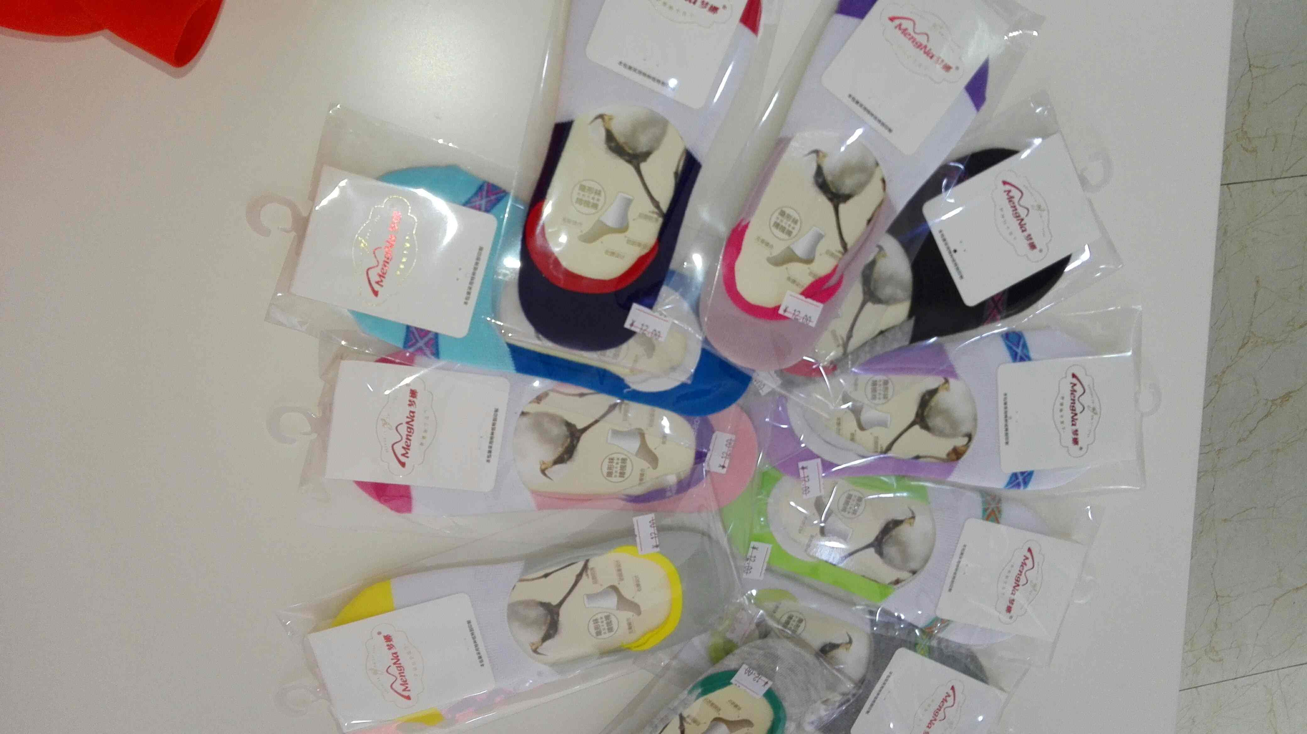 缪斯的诱惑 安尔娜 贝基产品                         本店经营水果