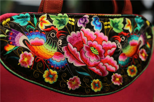 山谷居民品牌时尚苗绣单肩包/手提包 - 花海 商品图1