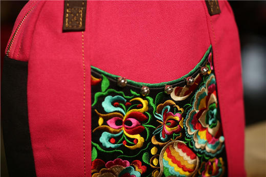 山谷居民品牌时尚苗绣单肩包/手提包 - 欢颜 商品图2