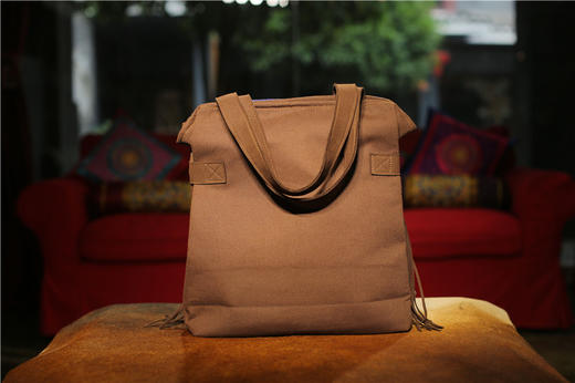 山谷居民品牌时尚苗绣单肩包/手提包 - 蓝莲花 商品图3