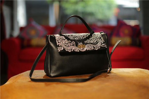 山谷居民品牌时尚苗绣单肩包/手提包 - 海韵 商品图5