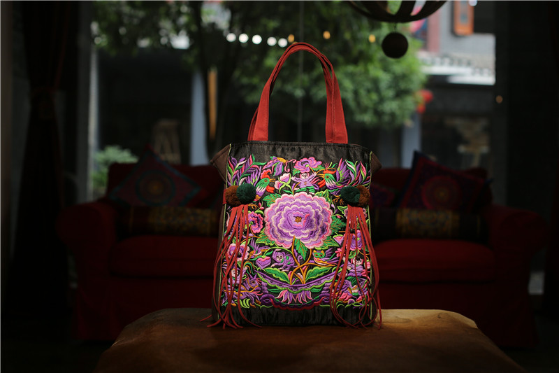 山谷居民品牌时尚苗绣单肩包/手提包 - 蝶恋