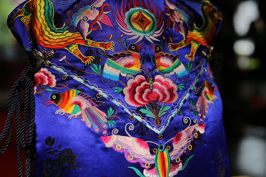 山谷居民品牌时尚苗绣单肩包/手提包 - 绣连天 商品图1