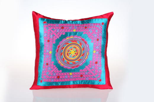 山谷居民品牌时尚苗绣家居饰品 - 龙凤呈祥【桌旗/腰枕/抱枕/杯垫】 商品图6