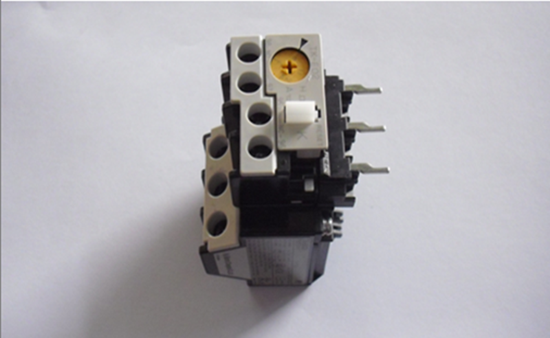 热继电器（排粮轮）0.3~0.45A  SS/SX