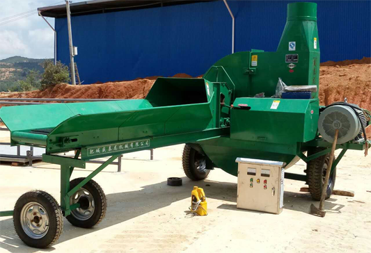 青贮铡草机(30吨/小时)