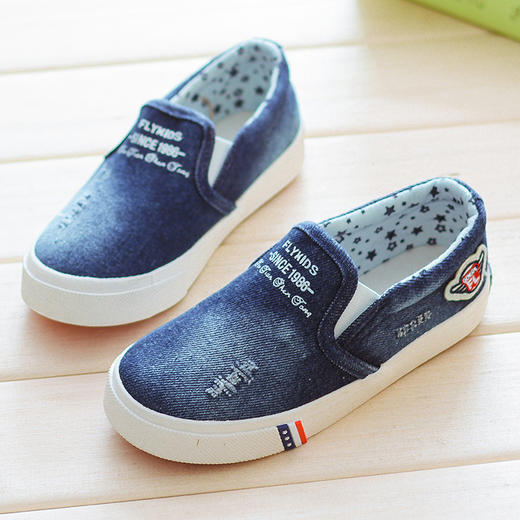 。春季新款儿童帆布鞋套脚童鞋男童低帮板鞋牛仔布时尚女童单鞋 商品图0