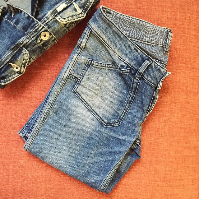 gas 浅色两面穿修身牛仔裤