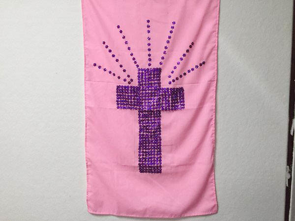 珠绣荣耀十字架