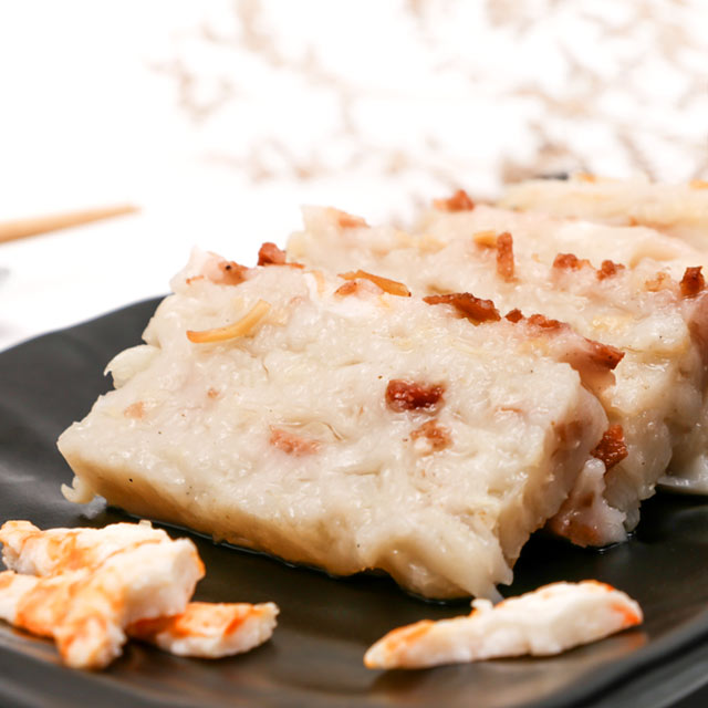 广东早茶必点 | 40年点心大师手作萝卜糕