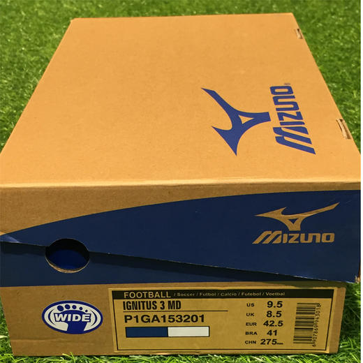 沃恺：美津浓MIZUNO IGNITUS 无回旋3代MD男子人草中端训练足球鞋 商品图1