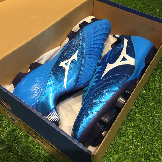 沃恺：美津浓MIZUNO IGNITUS 无回旋3代MD男子人草中端训练足球鞋 商品图2