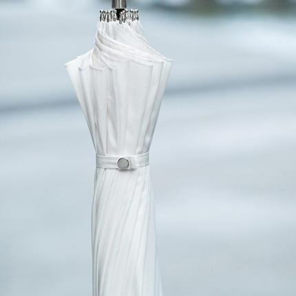 女式长柄素色晴雨伞，素色纯净优雅风，手动开关 商品图3