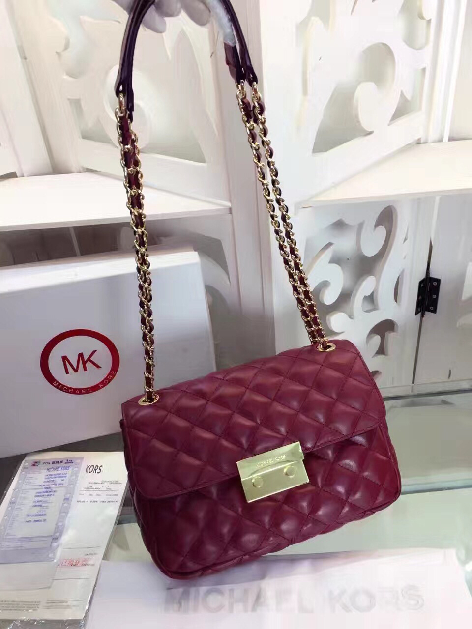 mk 菱格纯羊皮翻盖包