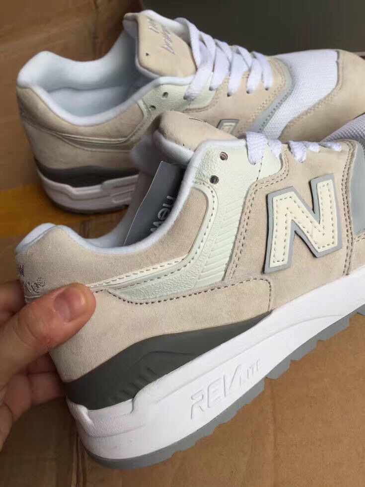 新百伦美版997.5复古跑鞋