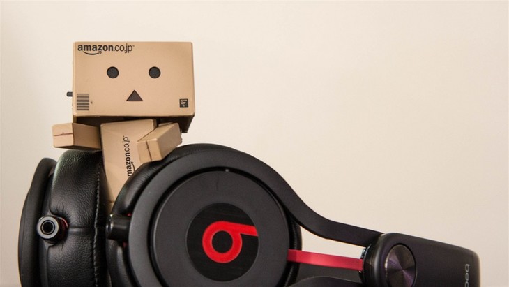 为什么这么多明星都爱佩戴这款蓝牙耳机 - 快抱