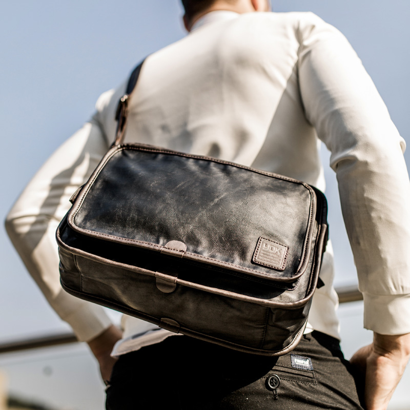 yok潮包男单肩包斜挎包韩版时尚潮流男士包包男包休闲包ipad皮包