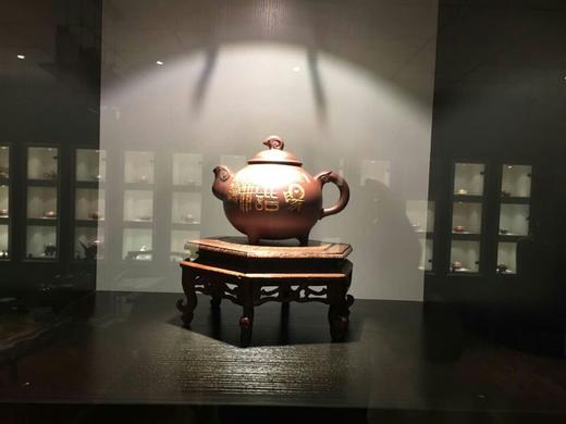 眭龙俊紫砂壶 三羊开泰 商品图1