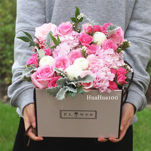 梦游仙境--粉玫瑰绣球乒乓菊手提礼盒（专拍） 商品图0