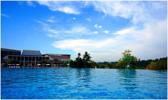 【 黑龙滩长岛国际亲子套票(含简餐)】泡温泉,踏青去,带着孩子一起向