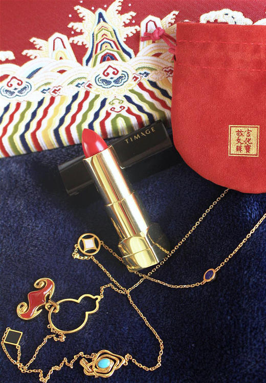 故宫·芭莎红 玲珑福韵 （银镀18K金镶天然宝石项链） 商品图1