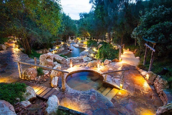 莫宁顿半岛温泉放松享受之旅(peninsula hot springs)