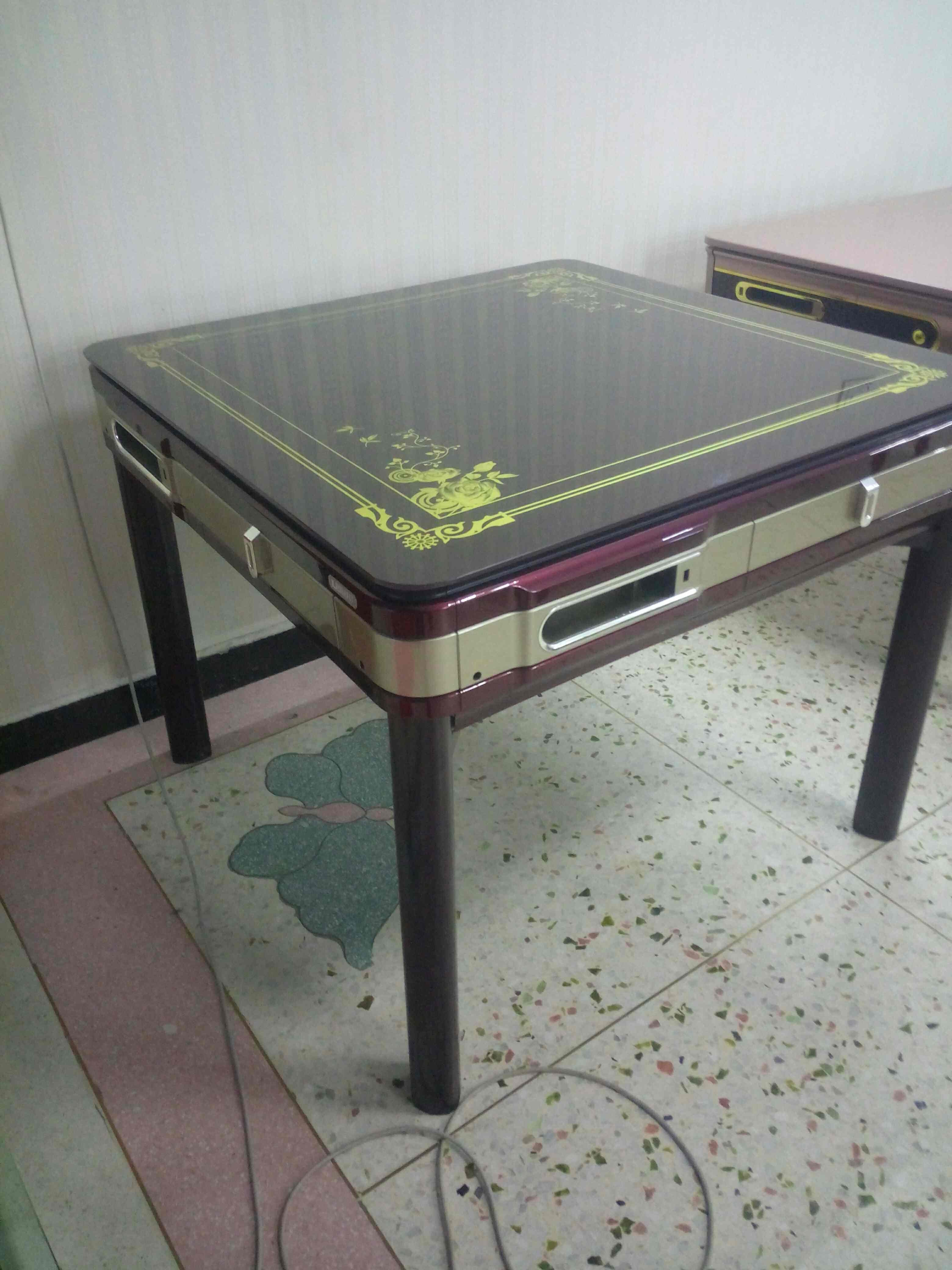 豪华餐桌麻将机