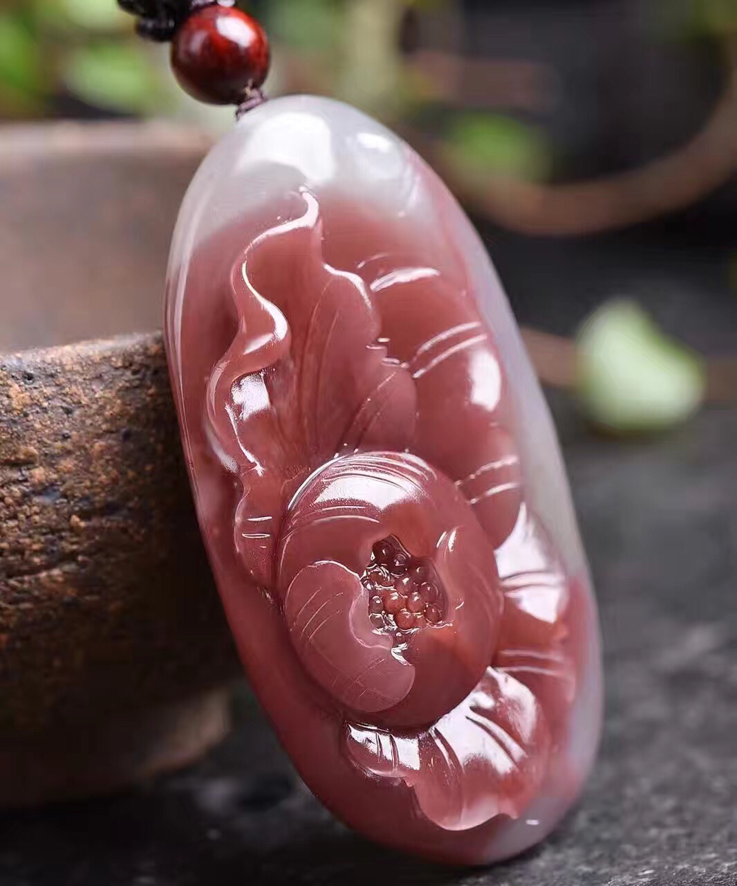 纯天然俏色精品紫绿玛瑙【牡丹花】