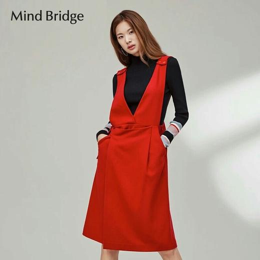 MindBridge2016秋冬韩版背带连衣裙MQOP721B     吊牌价898   现价449【待调整】 商品图0
