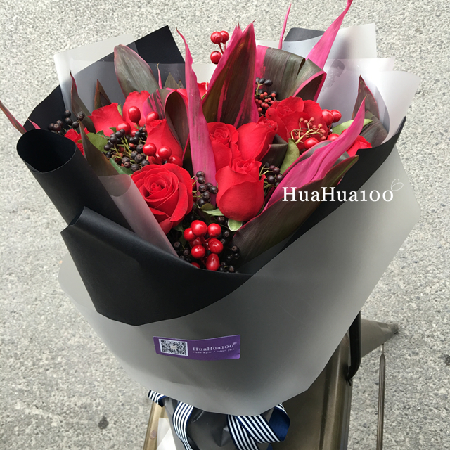 爱~孤单又灿烂的神丨(11朵红玫瑰花束)