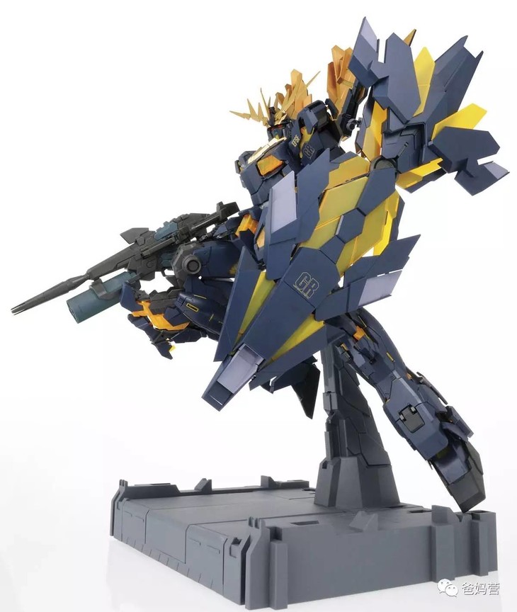 万代bandai pg rx-0 独角兽高达二号机 报丧女妖