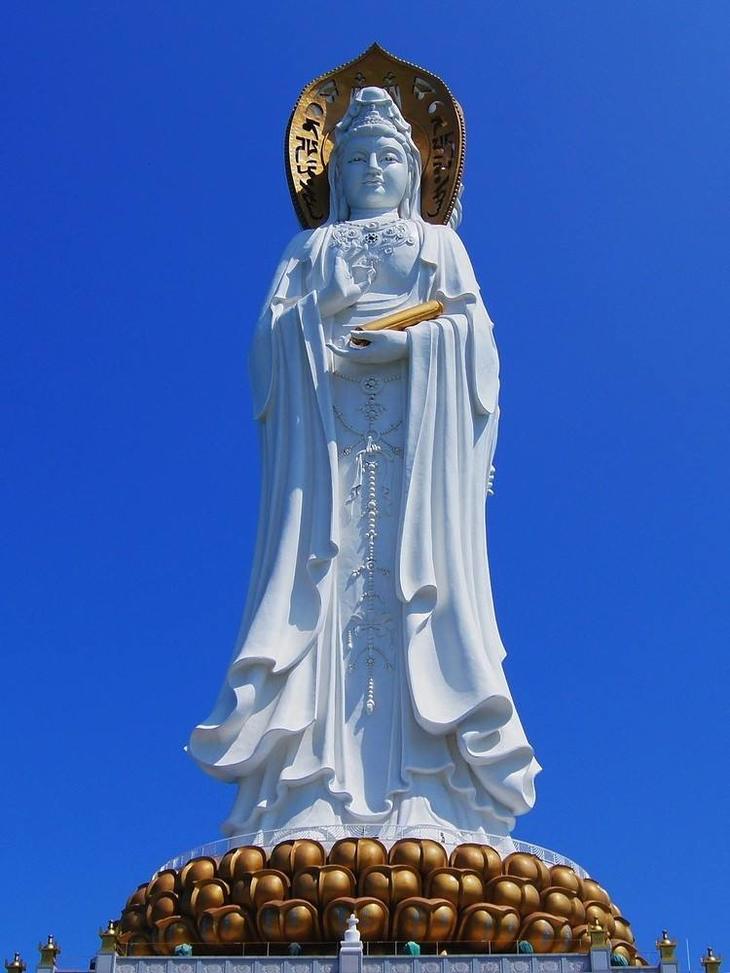 �������ۡ�2017����������ʥ�����ƹ��ޣ���Բ����