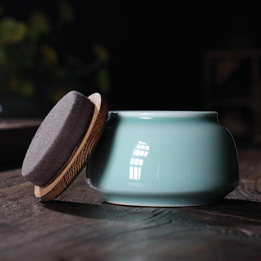 尚唐丨龙泉青瓷 小茶叶罐 青木茶叶罐  陶瓷密封罐 鸡翅木木盖   商品图3