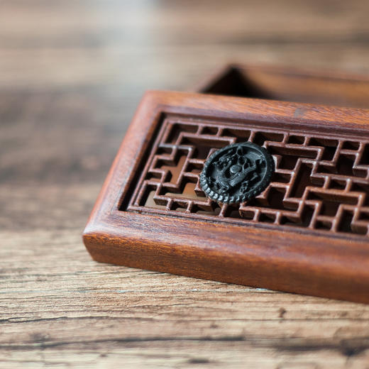 花梨镶嵌紫光檀东方四神香具三件套 商品图2