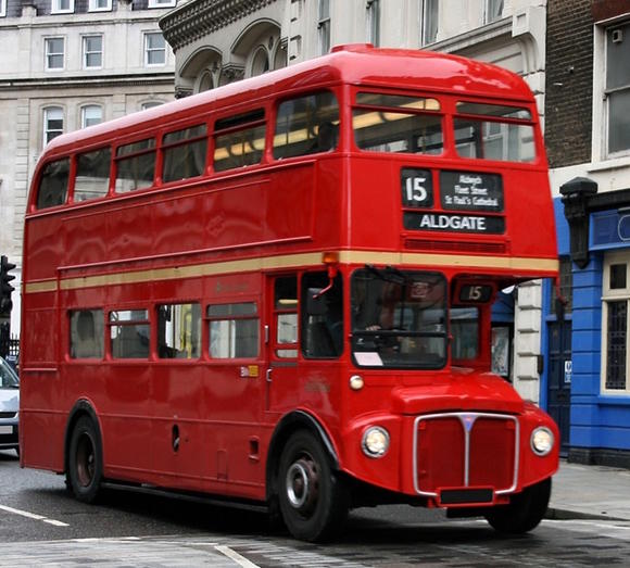 伦敦观光巴士1日通票(含游船和徒步路线)