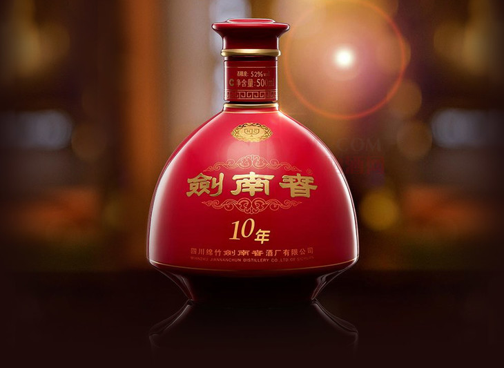 2011年份酒52度十年剑南春年份酒500ml瓶