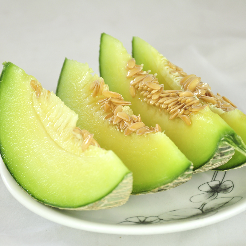 引进日本夕张蜜瓜网纹瓜!香甜汁多 900g 2枚包邮