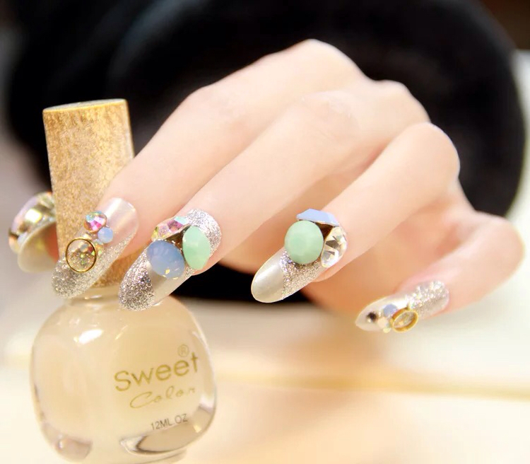 沙龙美甲长款图片