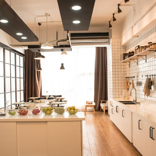 DIY烘焙课堂-亲子/双人手工DIY蛋糕制作体验，烘焙名师现场指导！（蛋糕做完可带走）下滑至详情页选择你的烘焙工具 商品图2